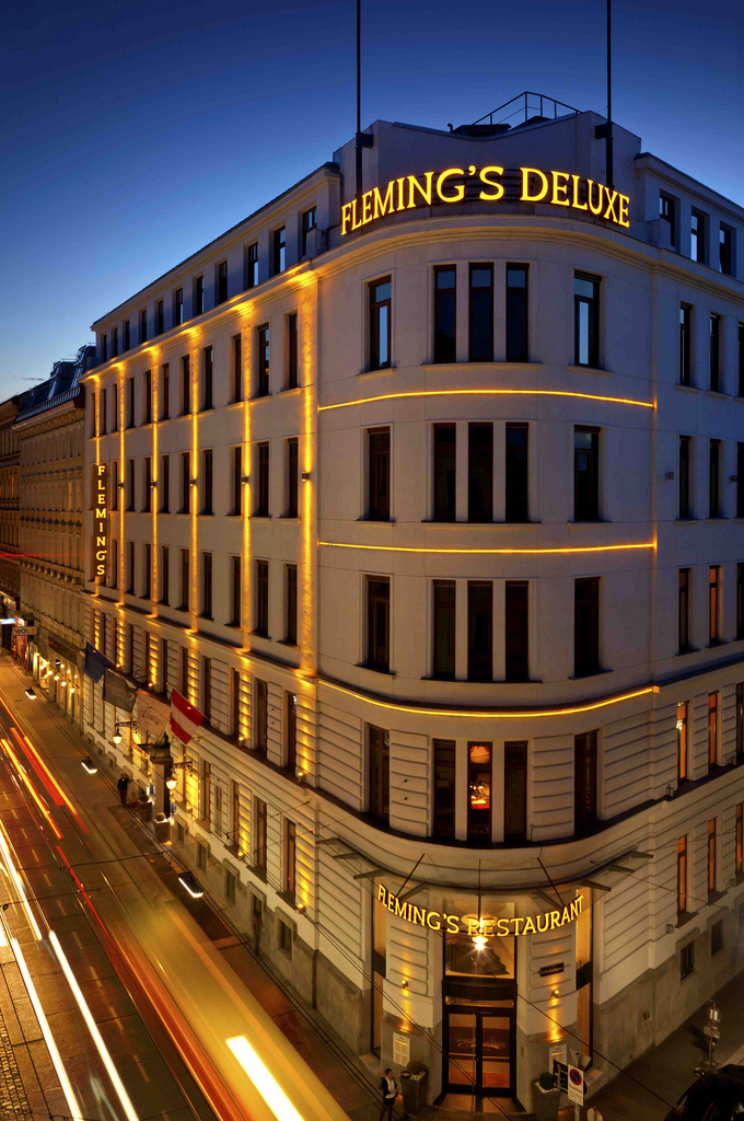 Außenansicht vom Fleming´s Deluxe Hotel Wien-City.
