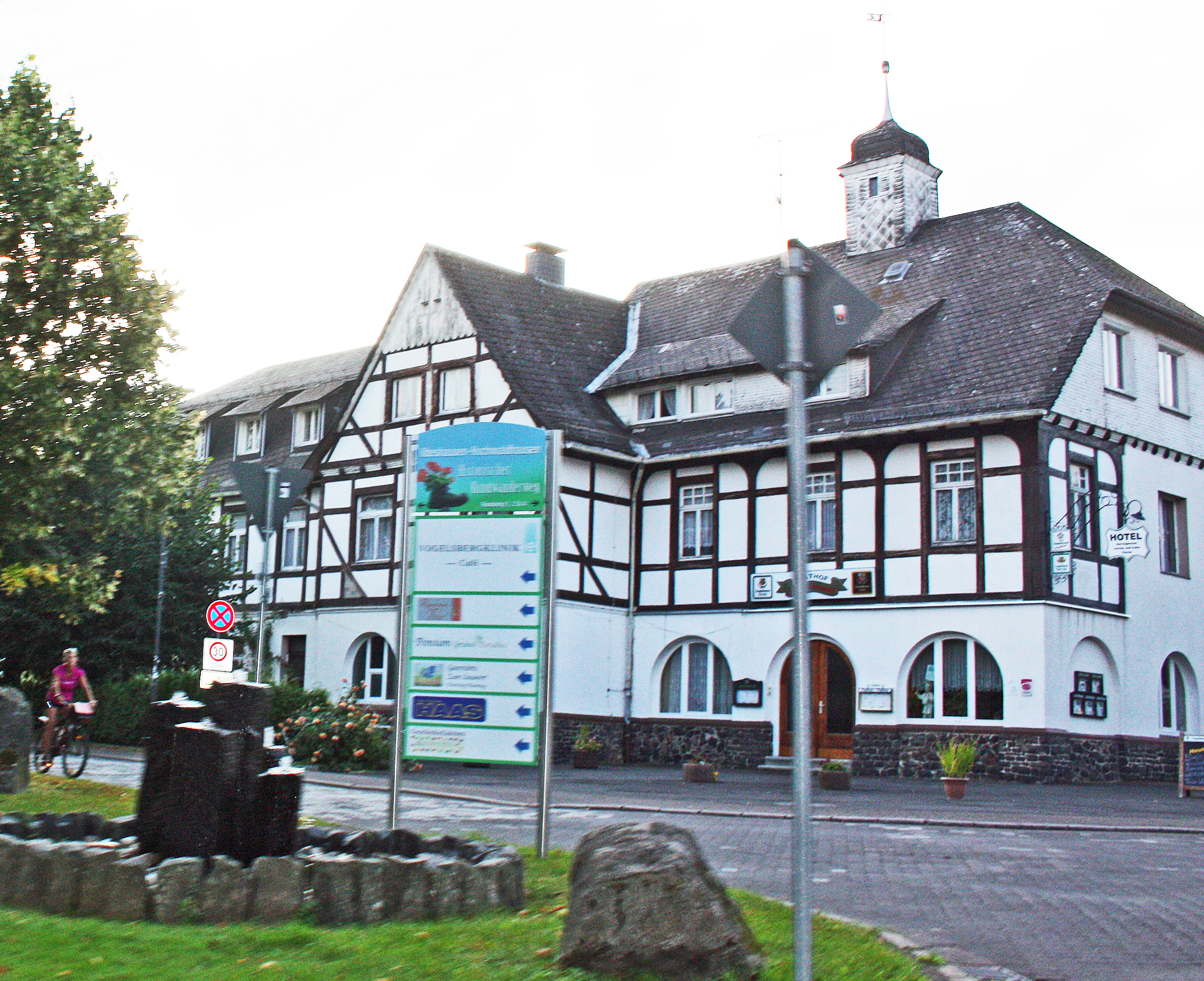 Gasthof Zum Felsenmeer, Grebenhain / OT Ilbeshausen-Hochwaldhausen.
