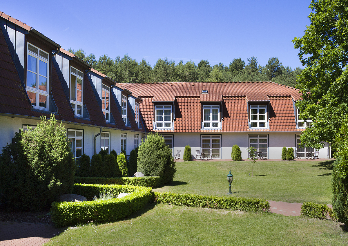 Haupthaus Familotel Borchards Rookhus, Wesenberg.
