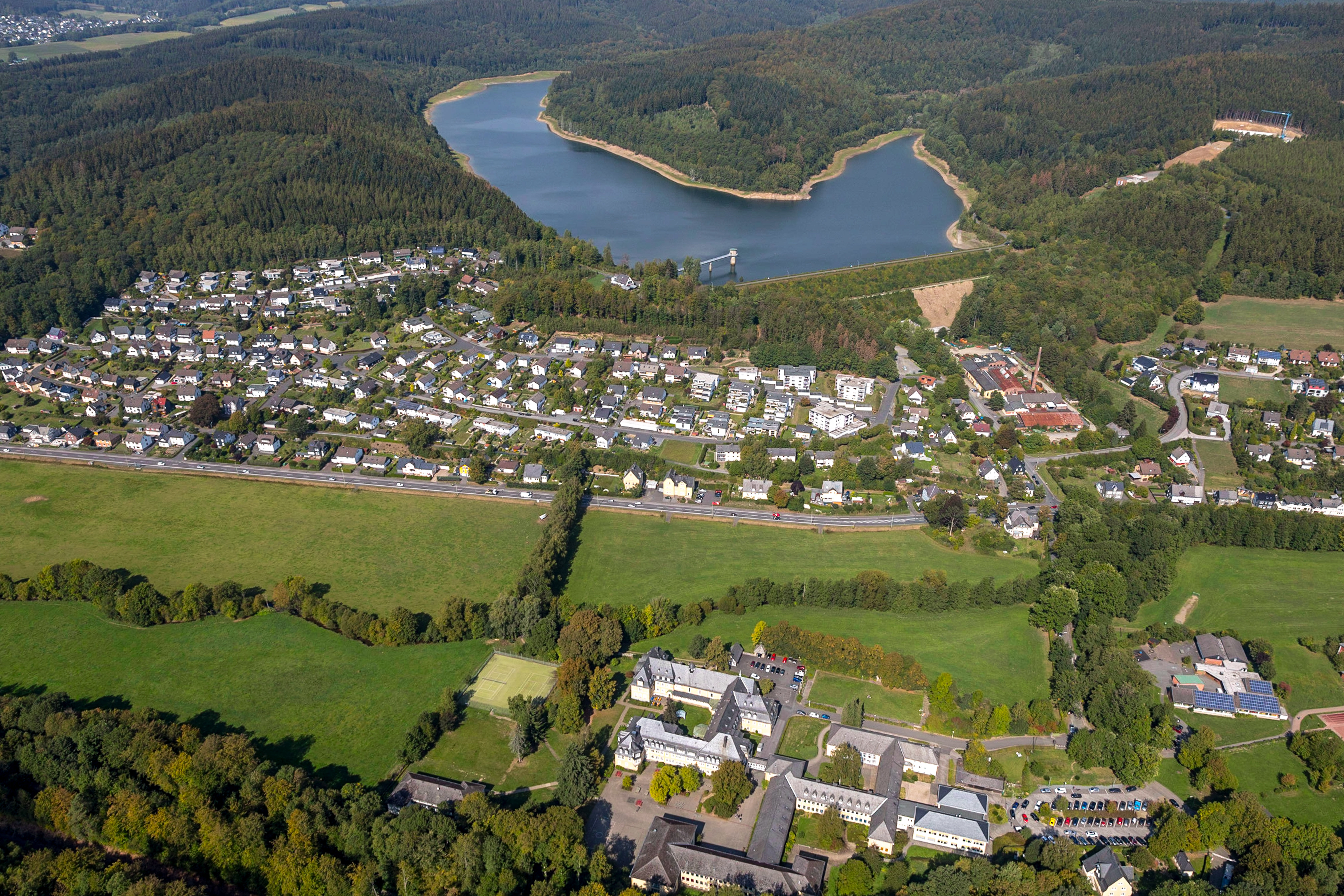 Luftaufnahme von Hilchenbach.
