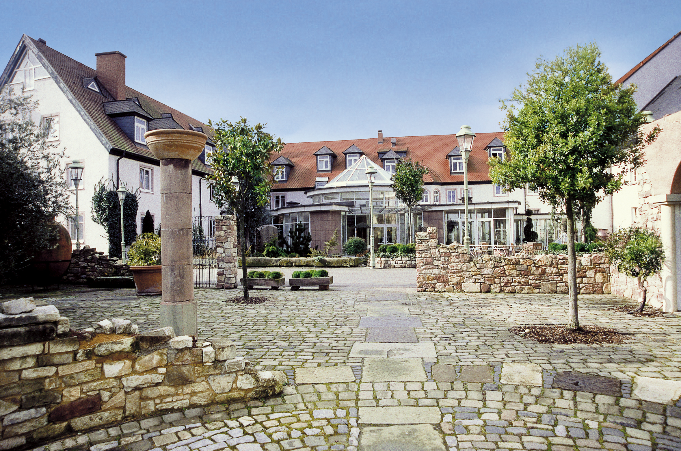 Aussenansicht des Lindner Hotel Binshof Speyer.