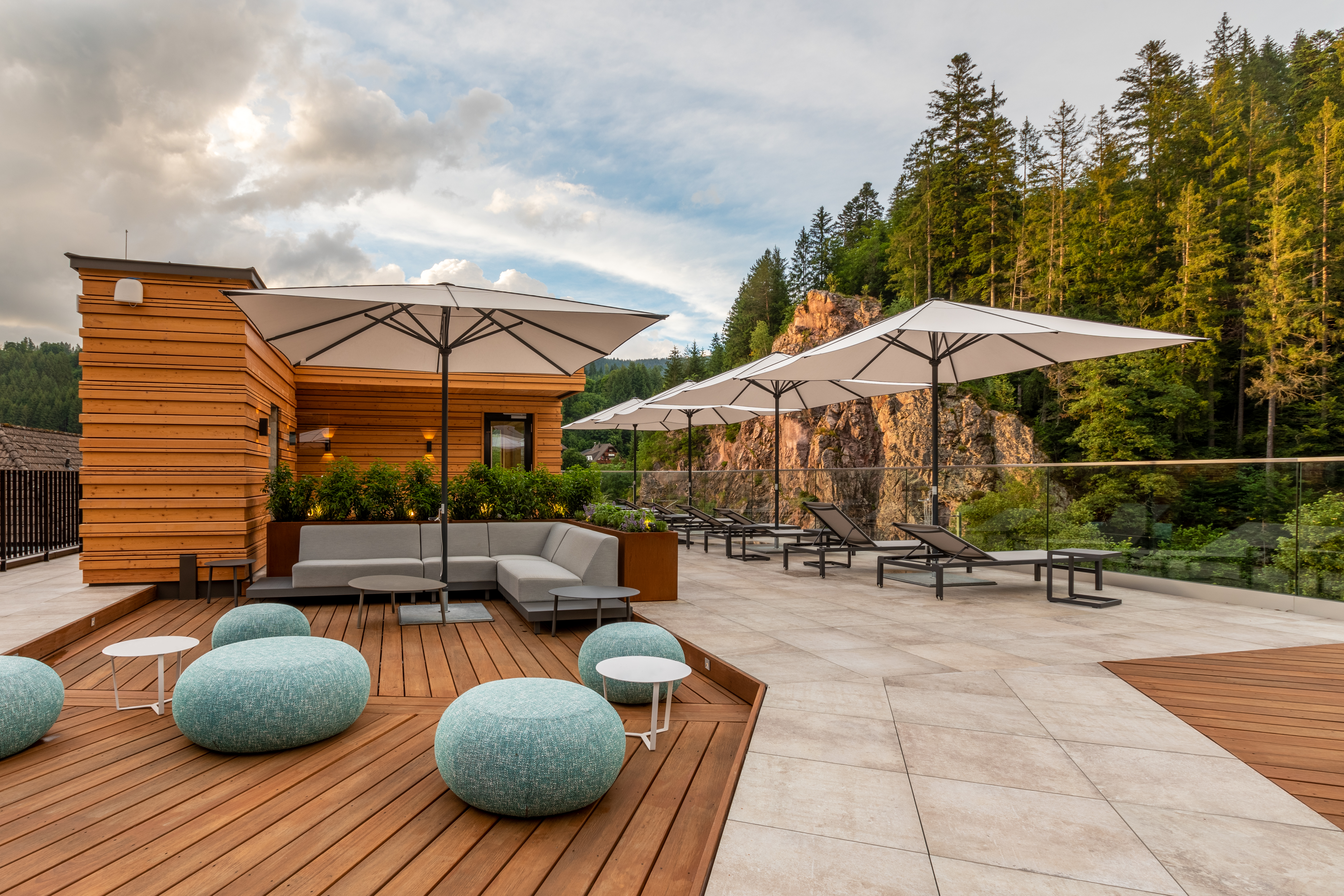 Terrasse SKY-SPA Romantik Hotel Sackmann, Baiersbronn.
