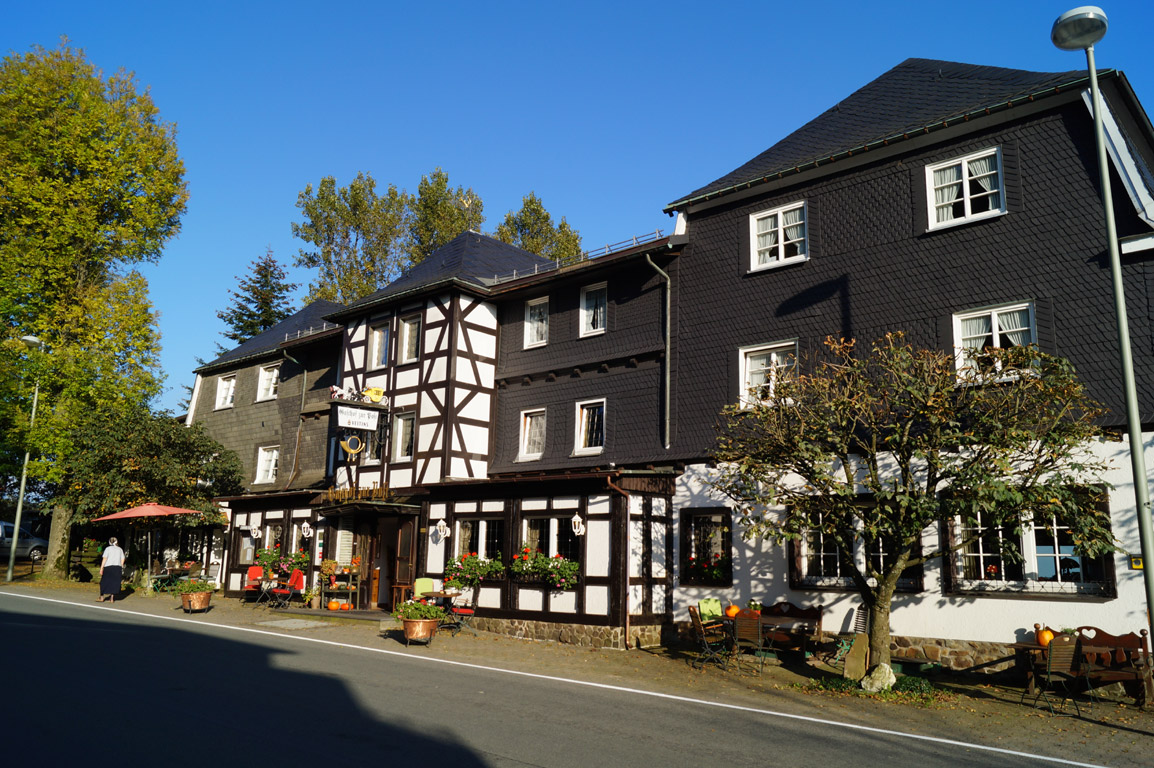 Hotel Gasthof zur Post, Winterberg OT Neuastenberg.
