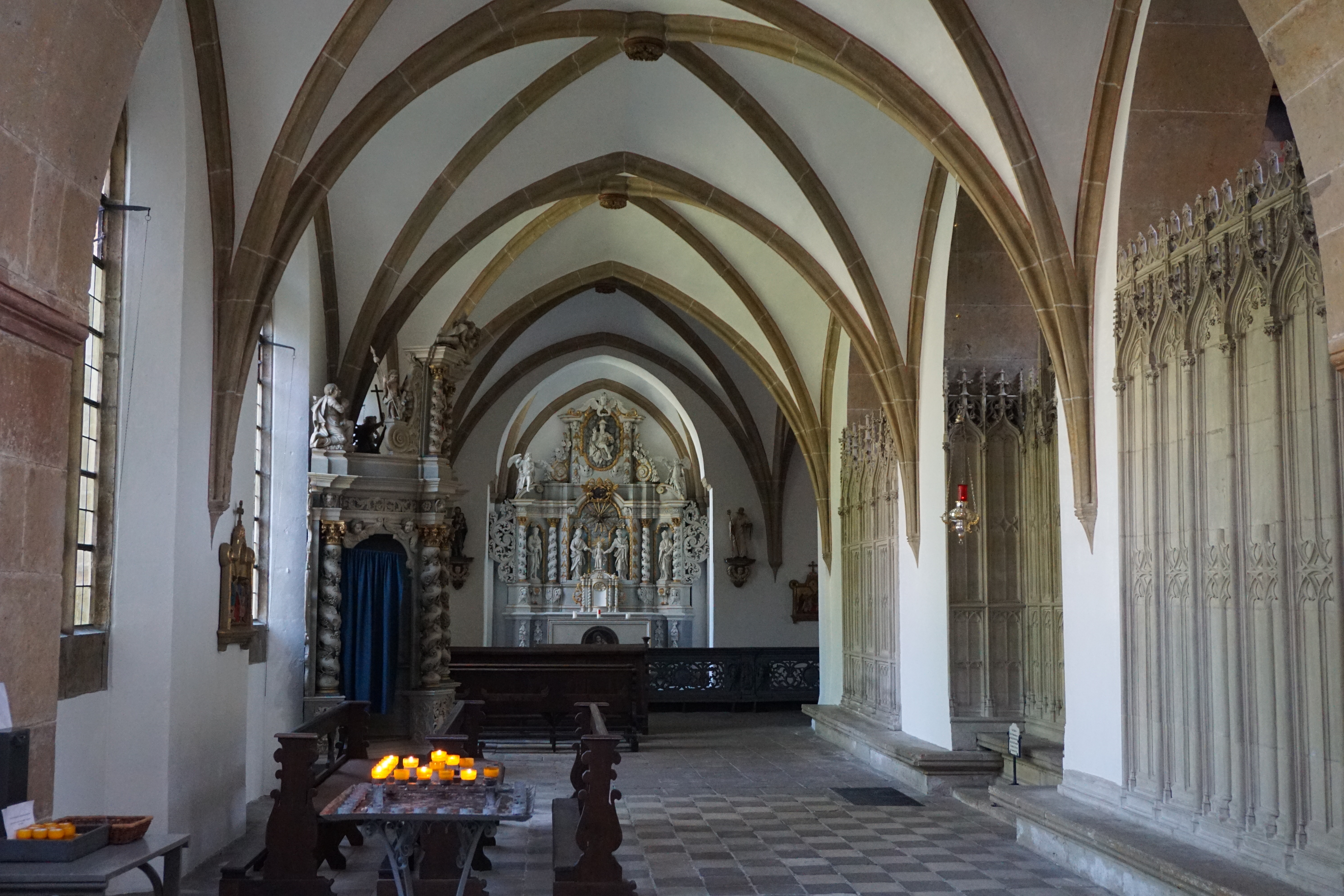 Impressionen Innenraum der Abteikirche Marienfeld, Harsewinkel.

