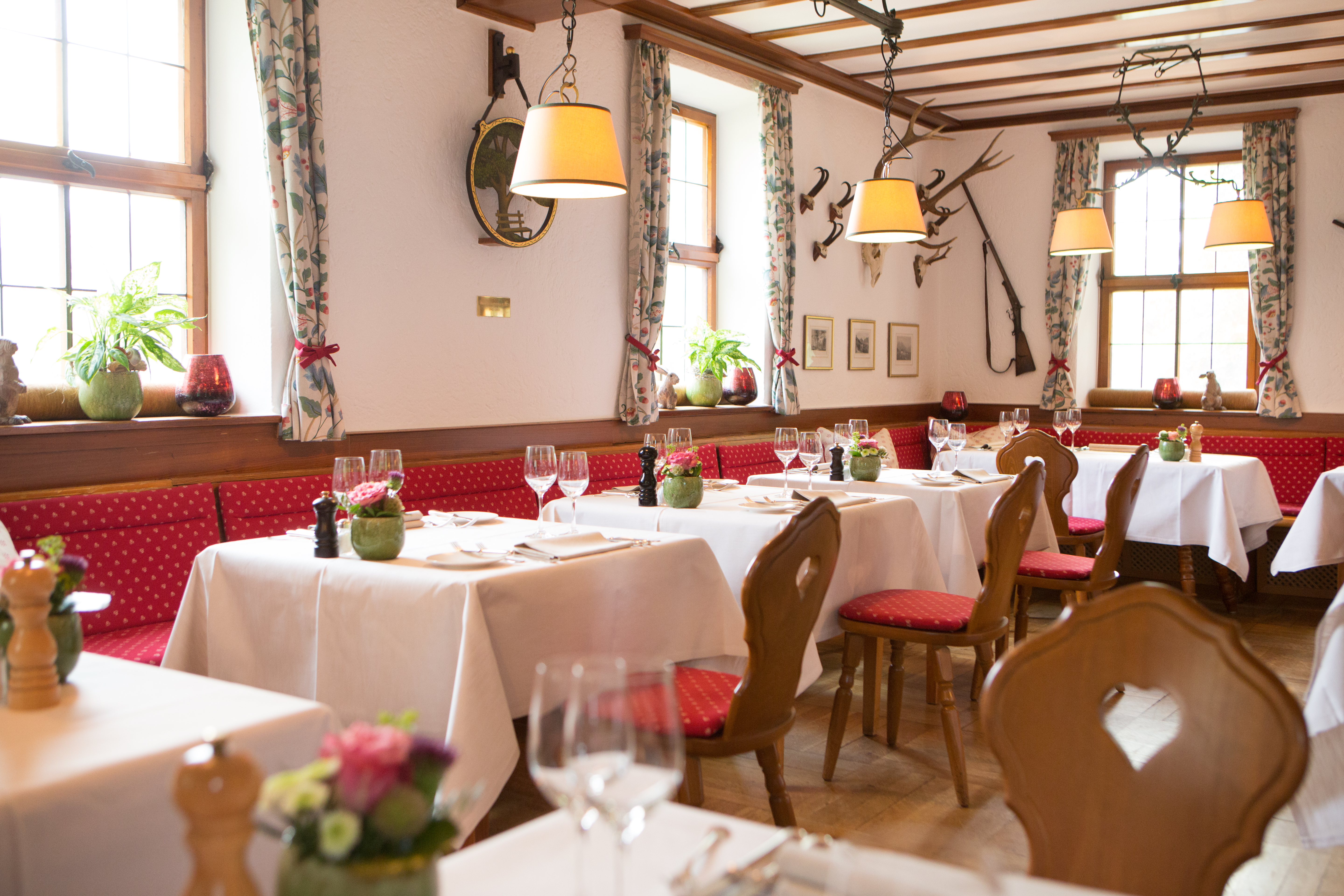 Restaurant Jägerstube im Schlosshotel Friedrichsruhe, Zweiflingen.
