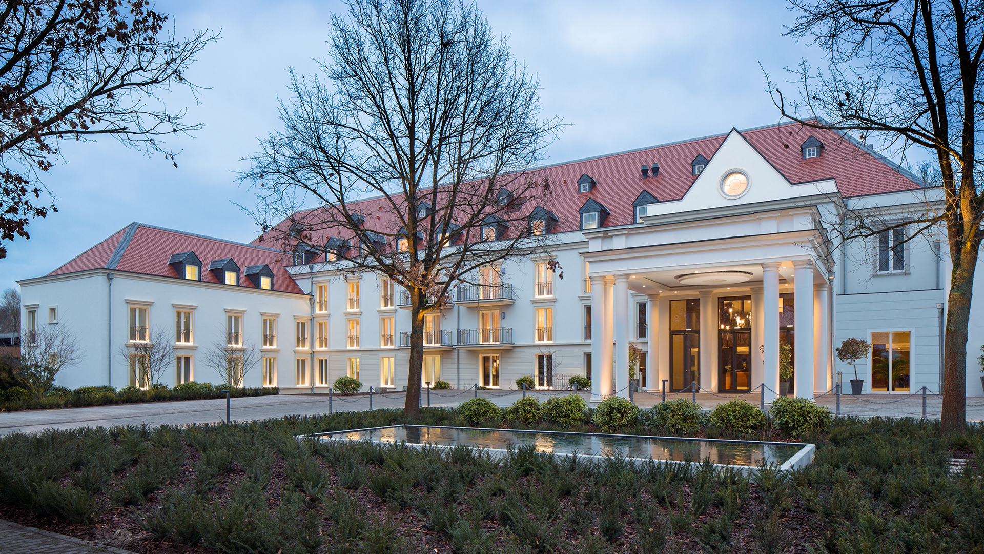 Kempinski Hotel Frankfurt Gravenbruch, Neu-Isenburg.
