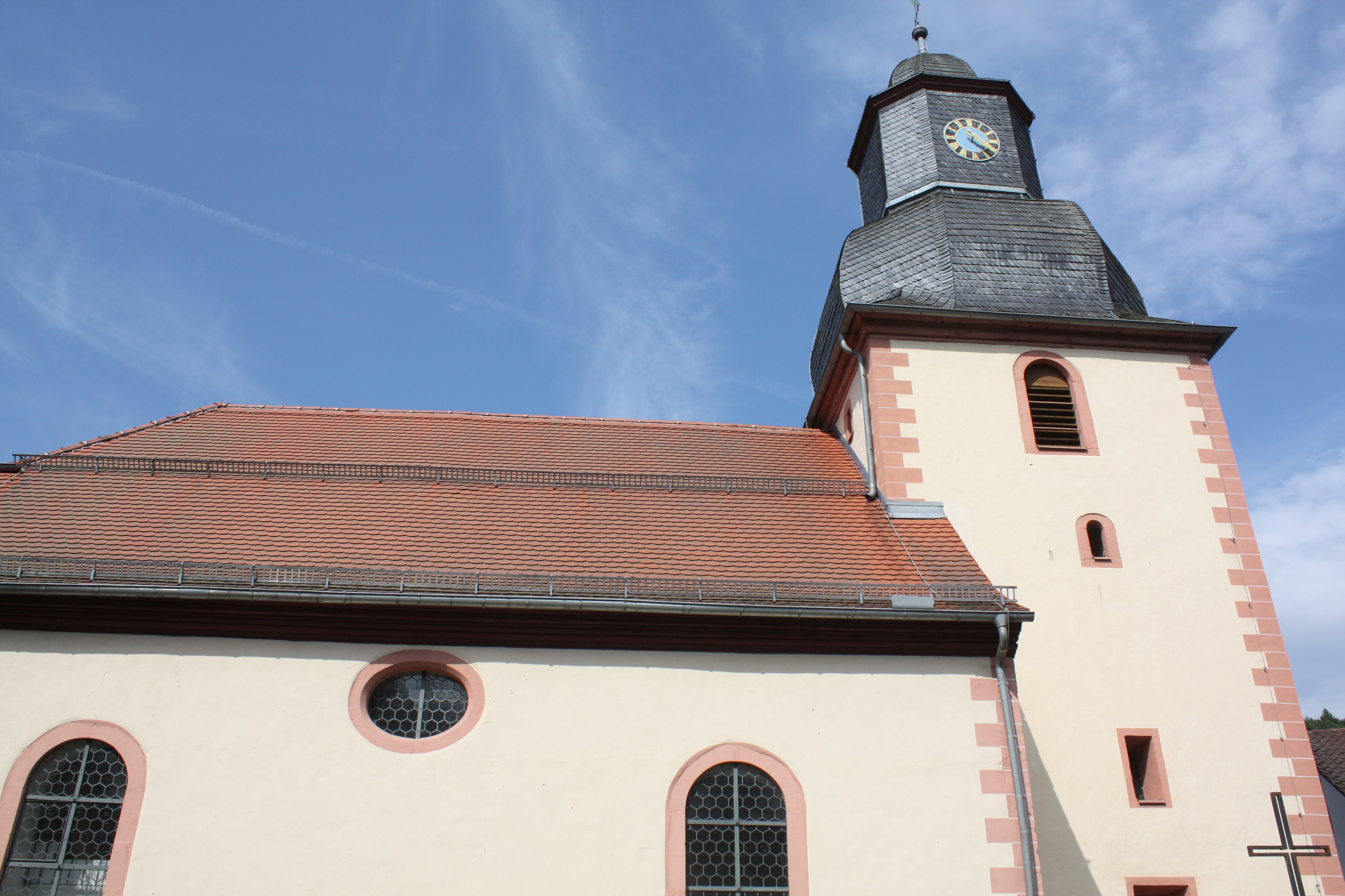 Kirche Kempfenbrunn, Flörsbachtal.