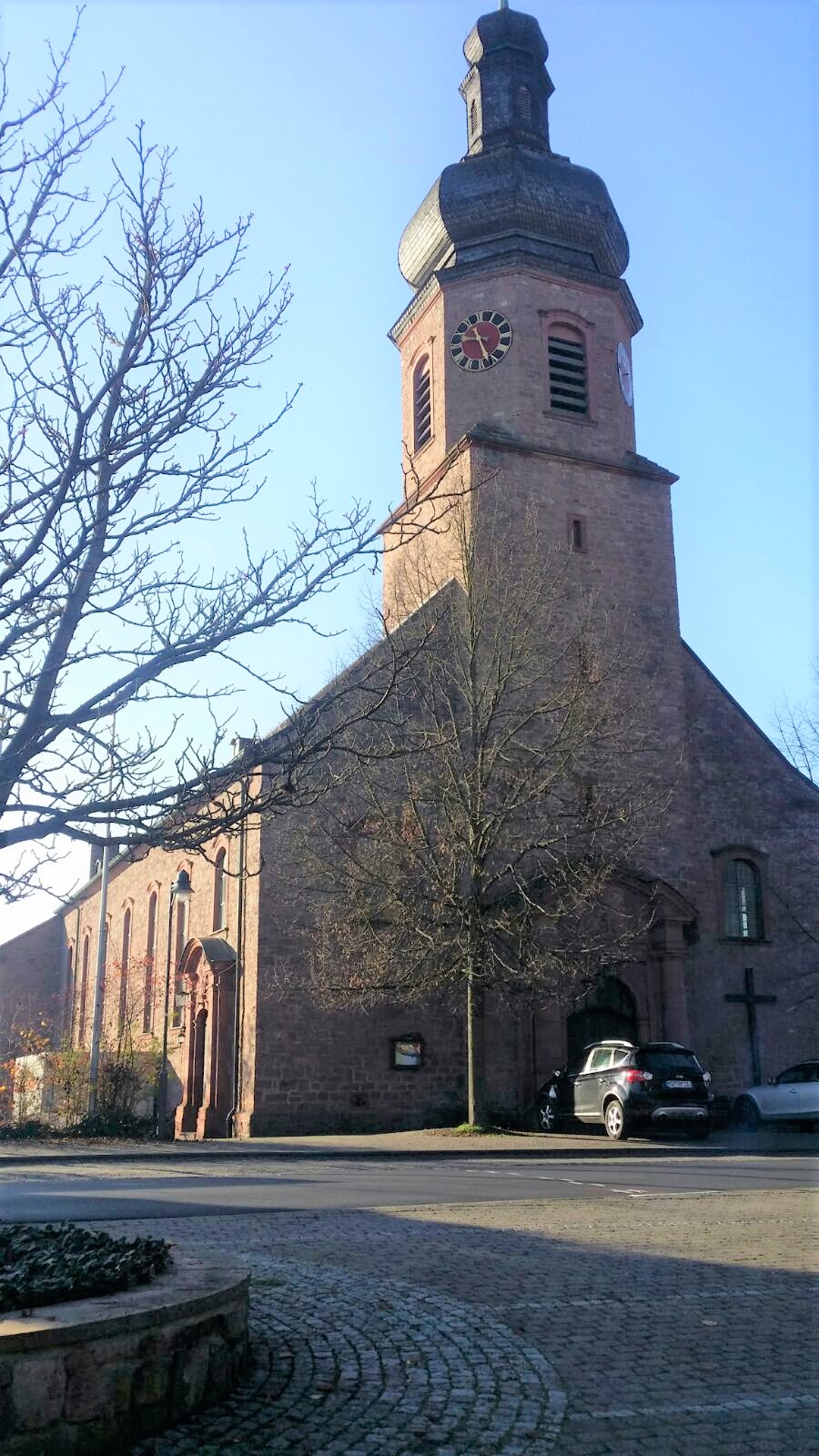 Die Kirche St. Wendelinus, Ortsteil Langenprozelten.