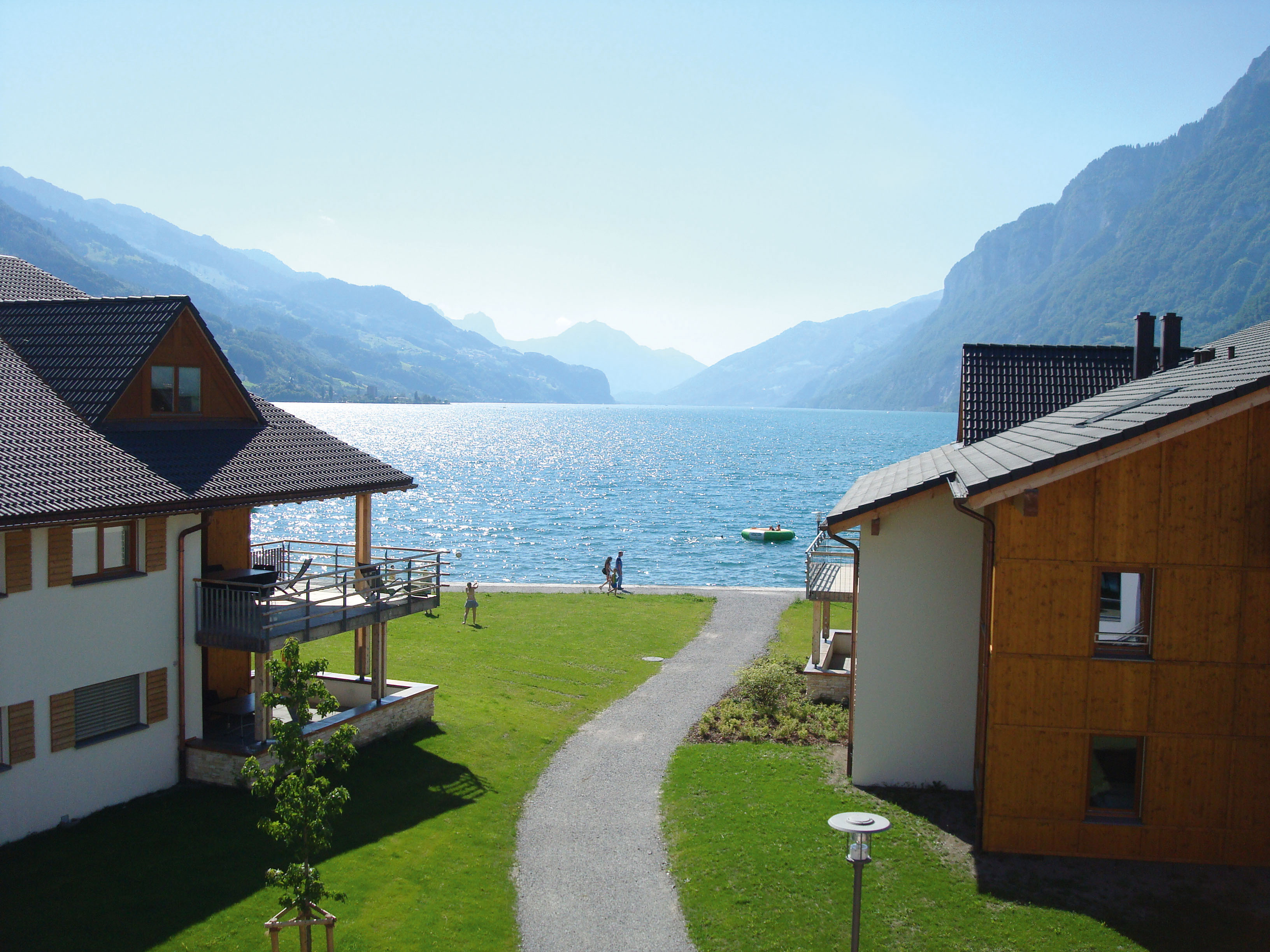 Der Blick vom Landal Resort auf den Walensee.