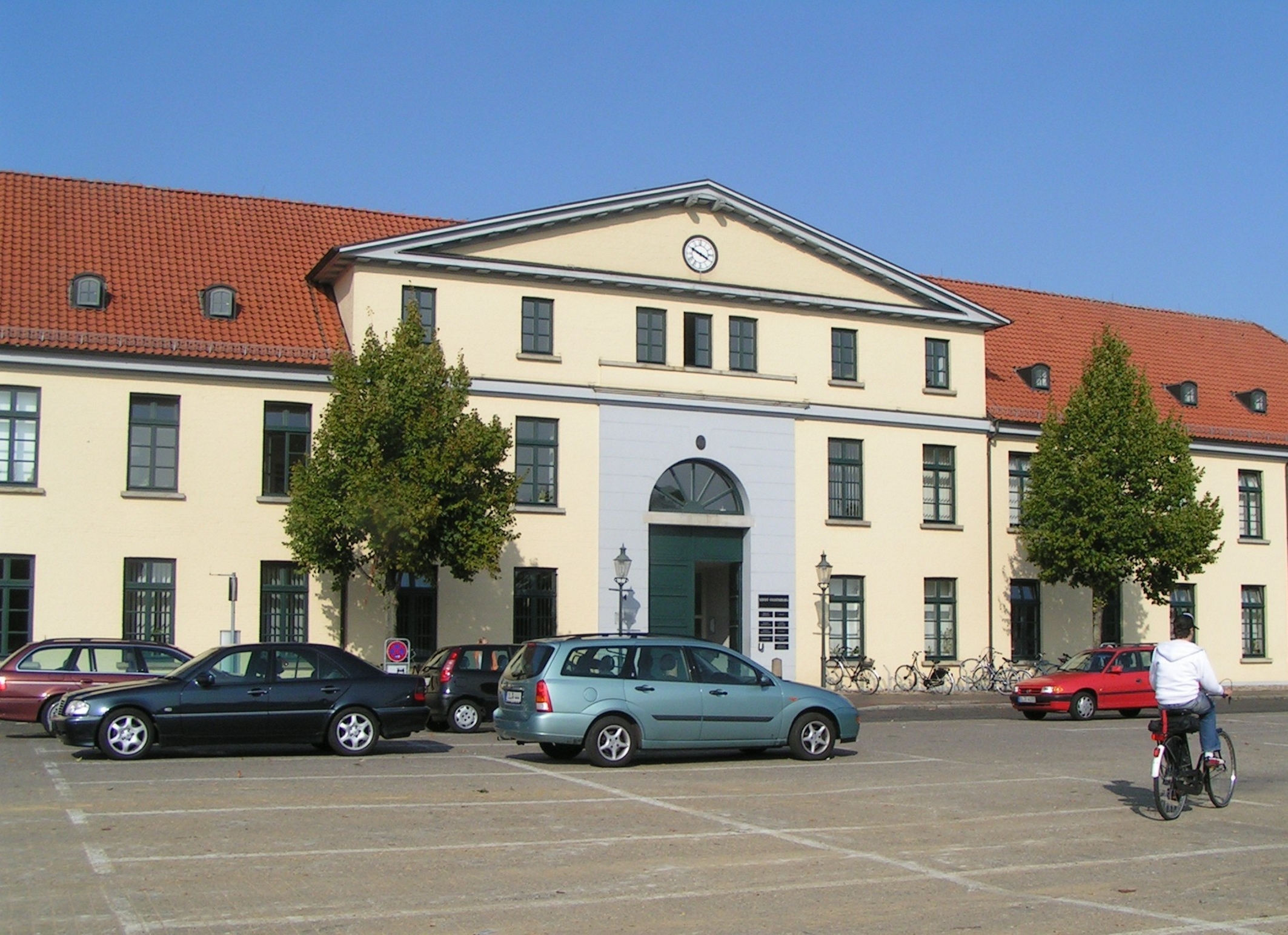 Neues Rathaus Oldenburg am Pferdemarkt.
