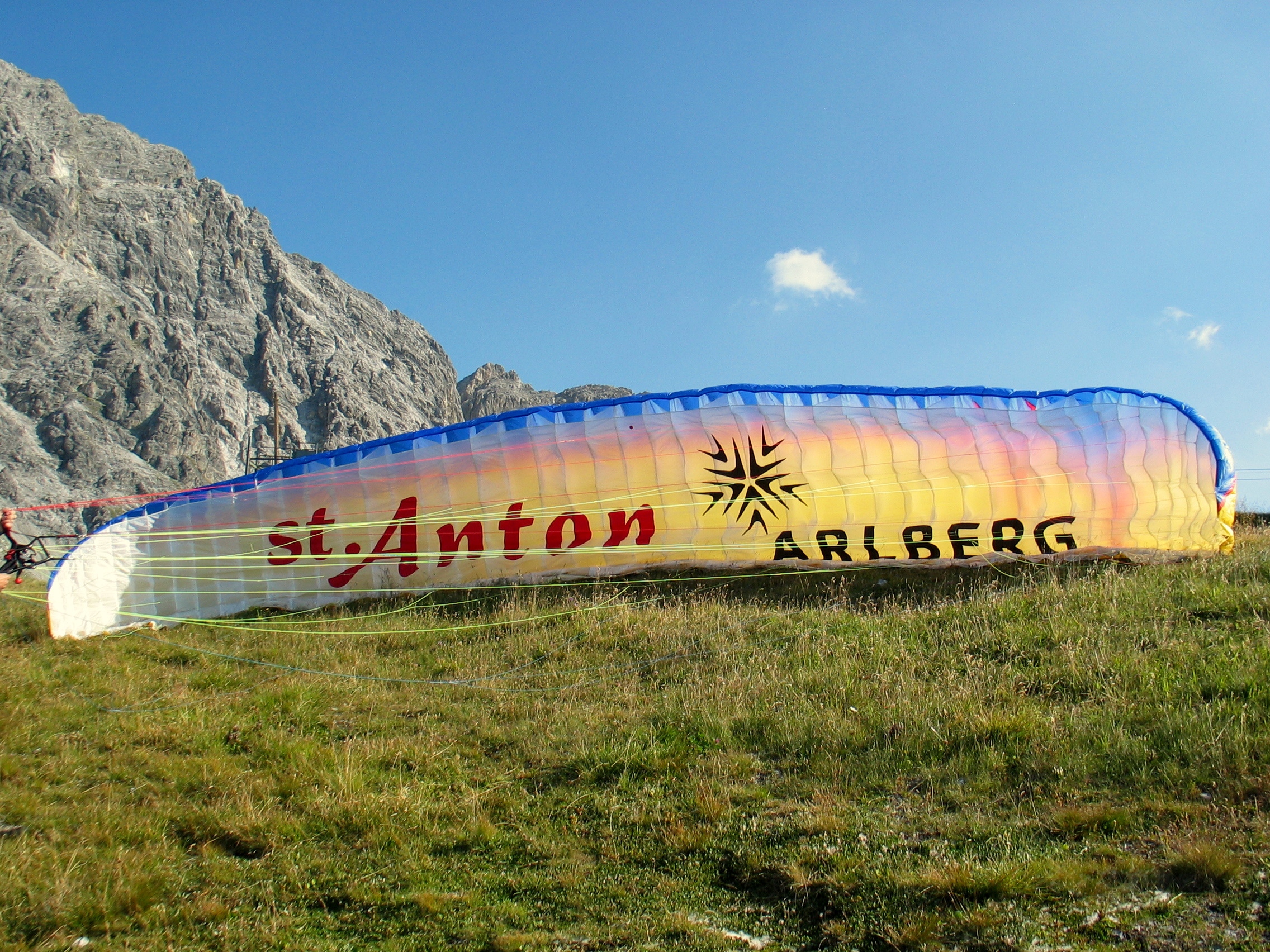 Paragliden St. Anton am Arlberg - kurz vor dem Start.

