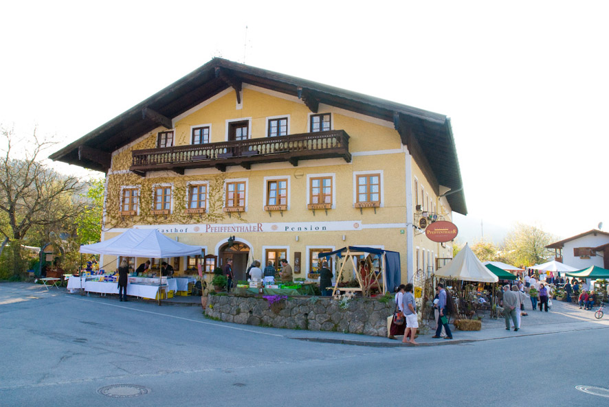 Gasthof und Pension Pfeiffenthaler in Bad Feilnbach.
