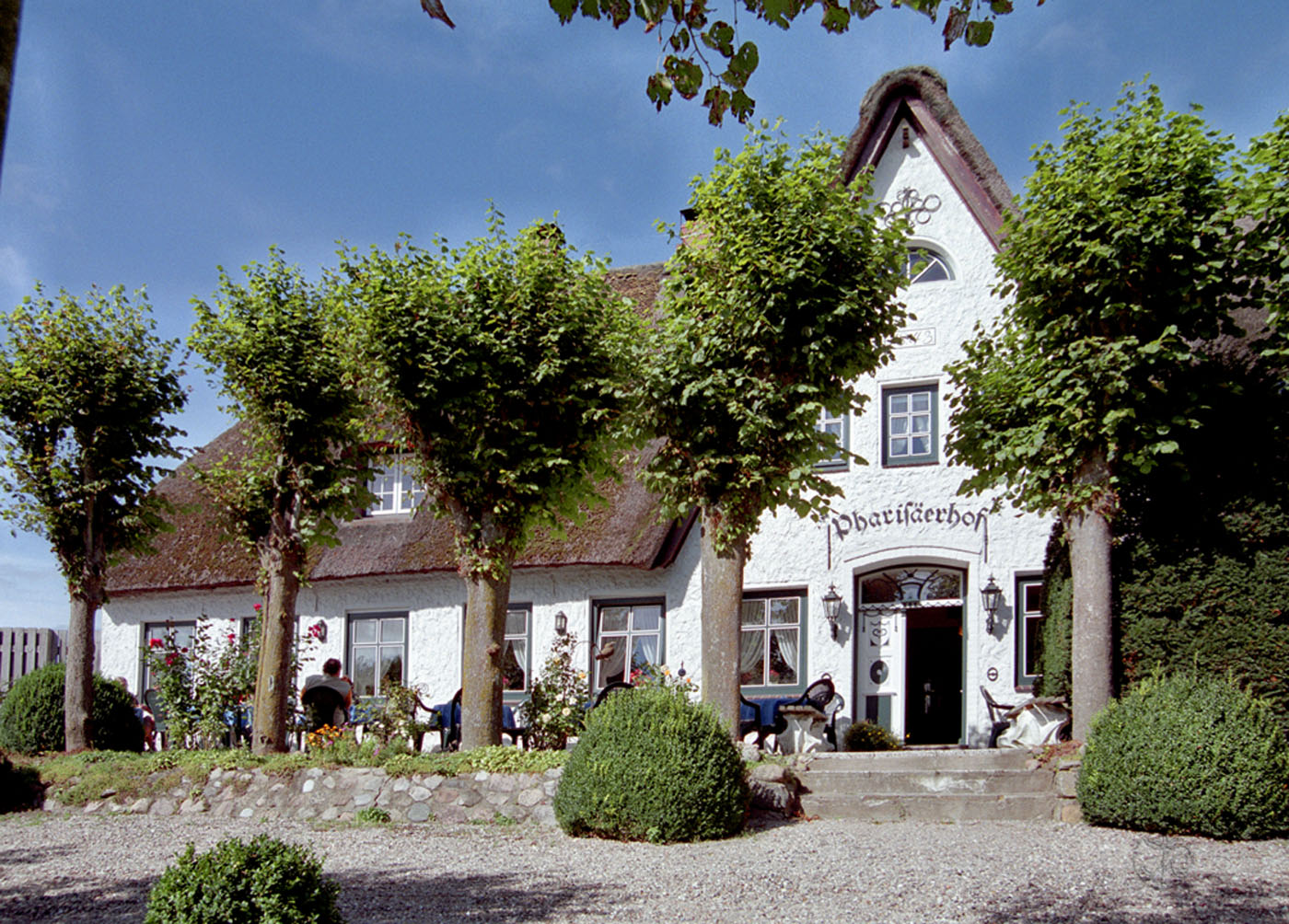 Hotel Pharisäerhof in der Außenansicht.
