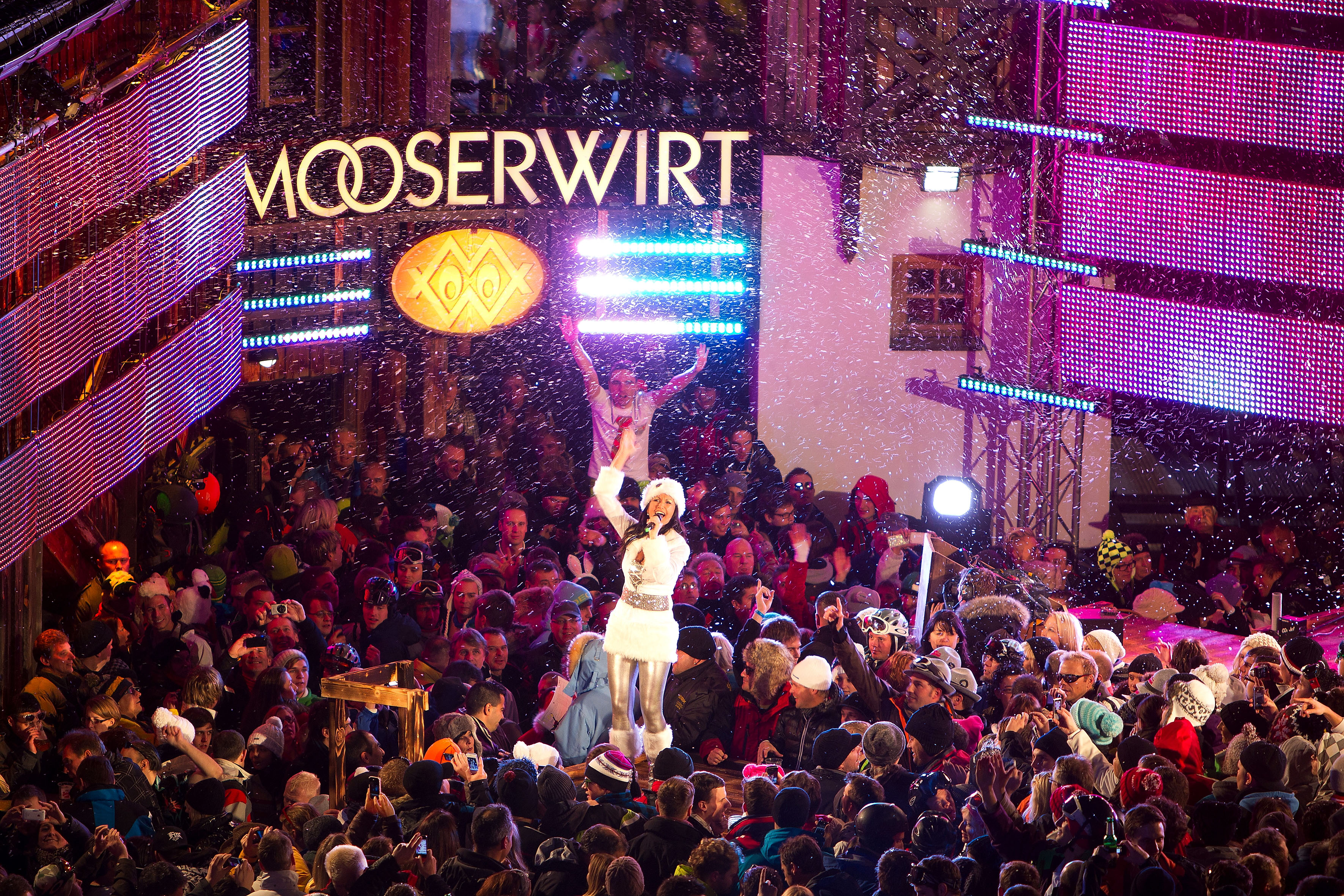 Die RTL2 Après-Ski-Hits beim Mooserwirt in St. Anton am Arlberg sind jedes Jahr ein Publikumsmagnet.
