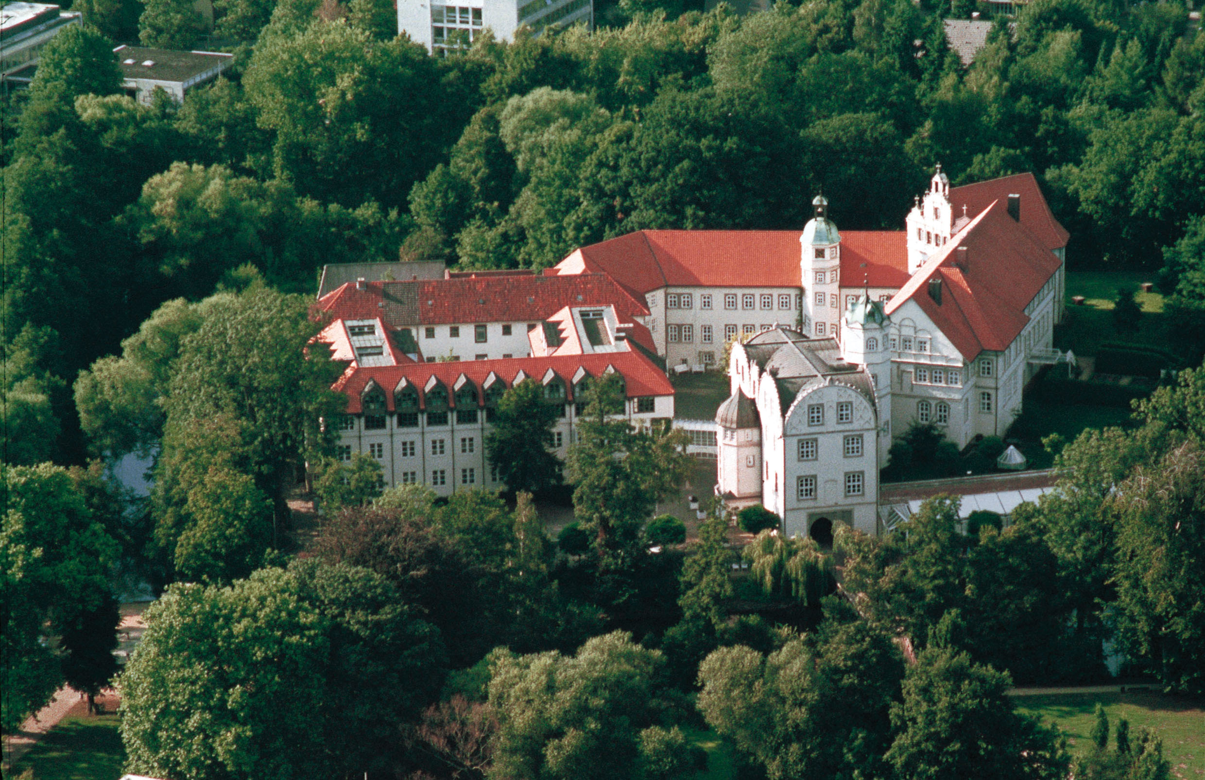 Südheide Gifhorn Schloss Renaissance Luftaufnahme