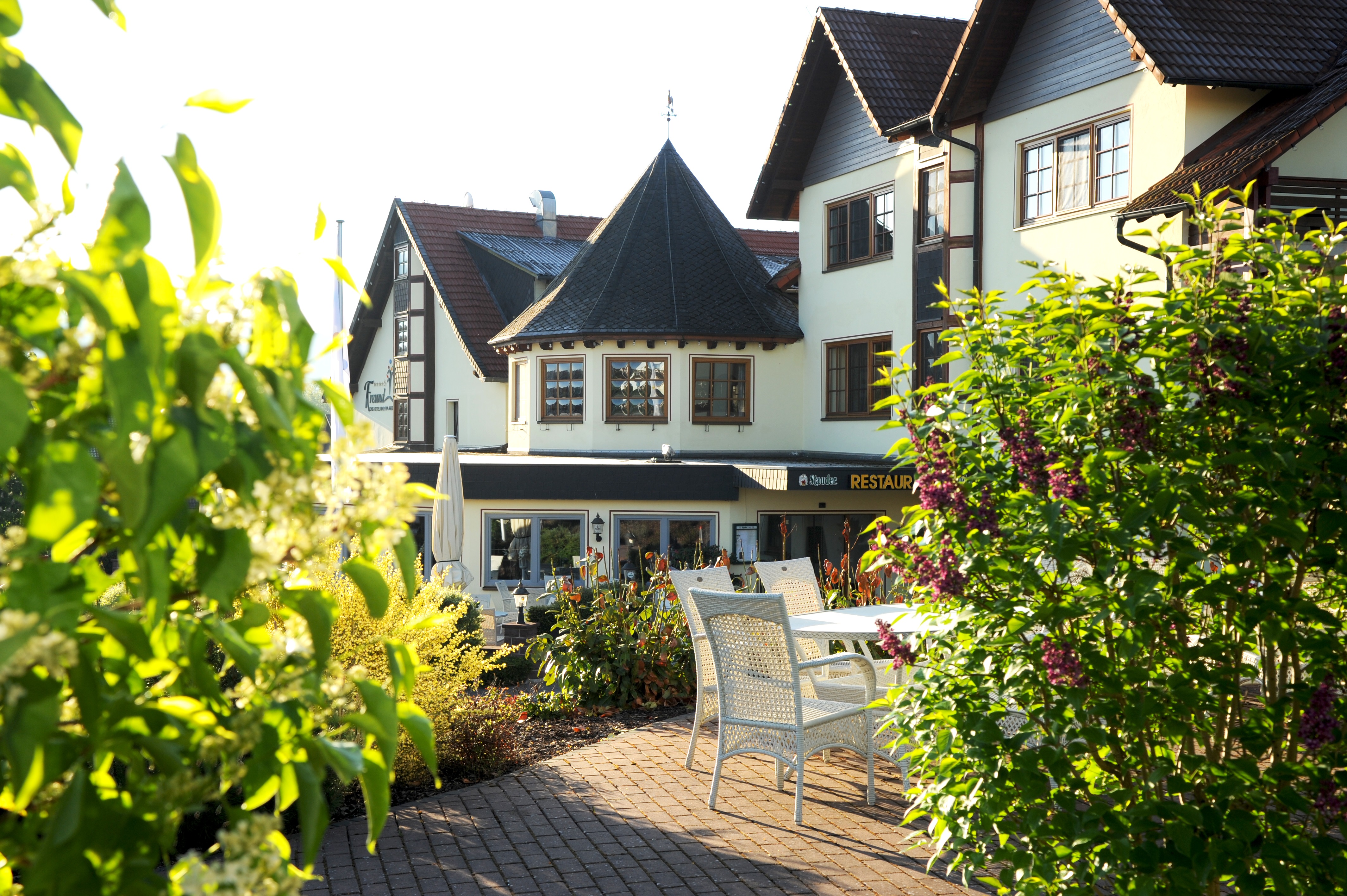 Romantik Hotel FREUND & SPA Resort, Vöhl.
