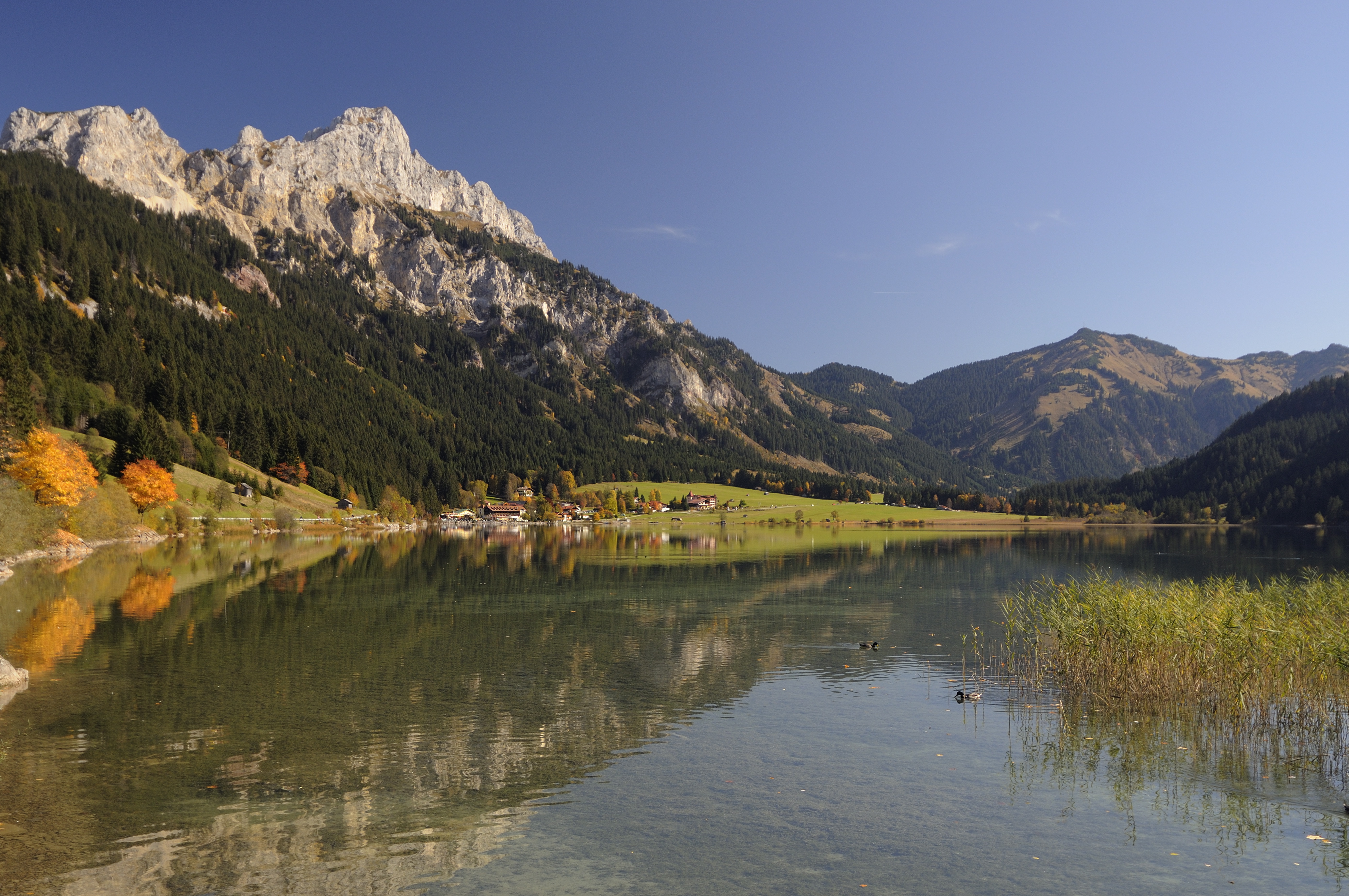 Der Rote Flüh und Gimpel im Hintergrund.
