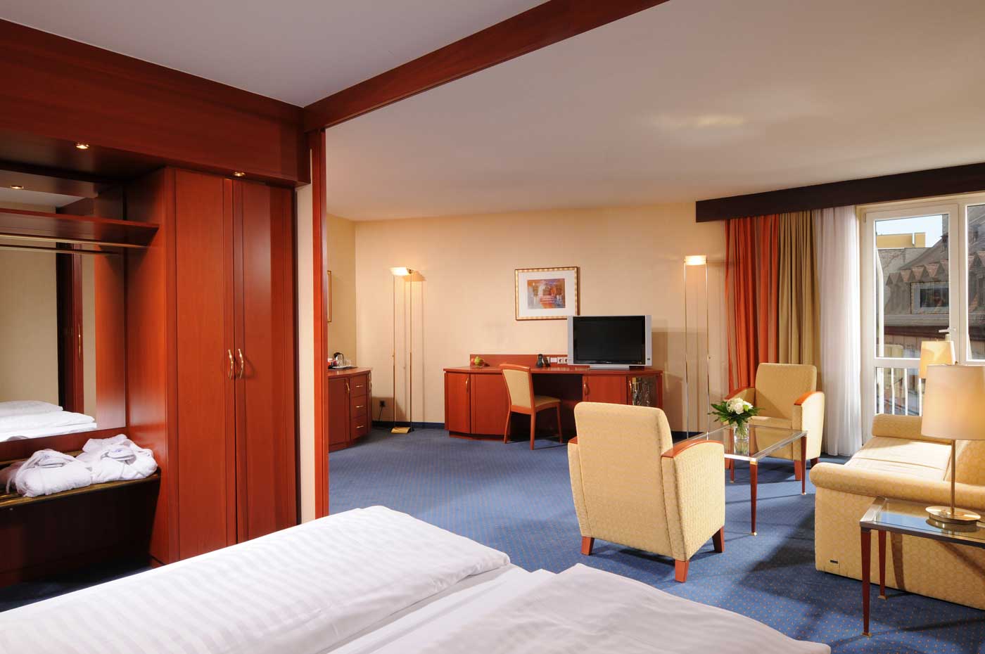 Junior Suite im Maritim Hotel, Würzburg.
