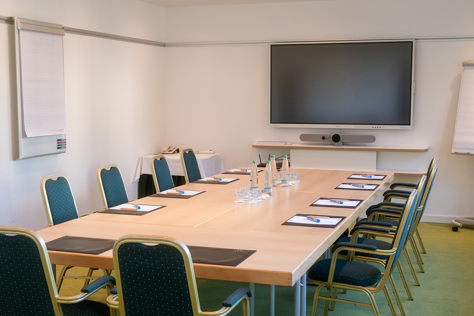 Tagungsraum Frühling im Hotel Vier Jahreszeiten am Schluchsee.