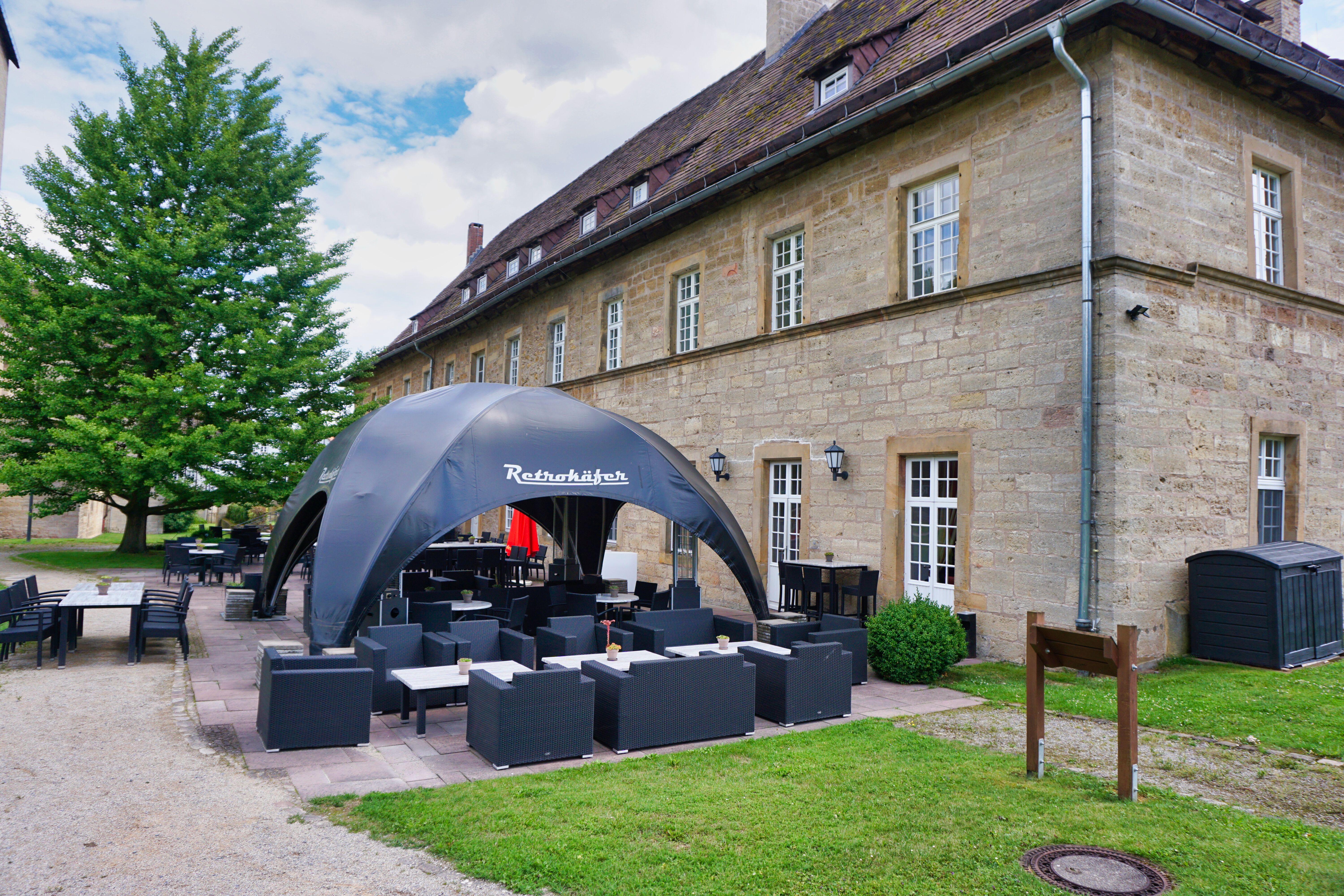 Terrasse Hotel Schloß Gehrden, Brakel.
