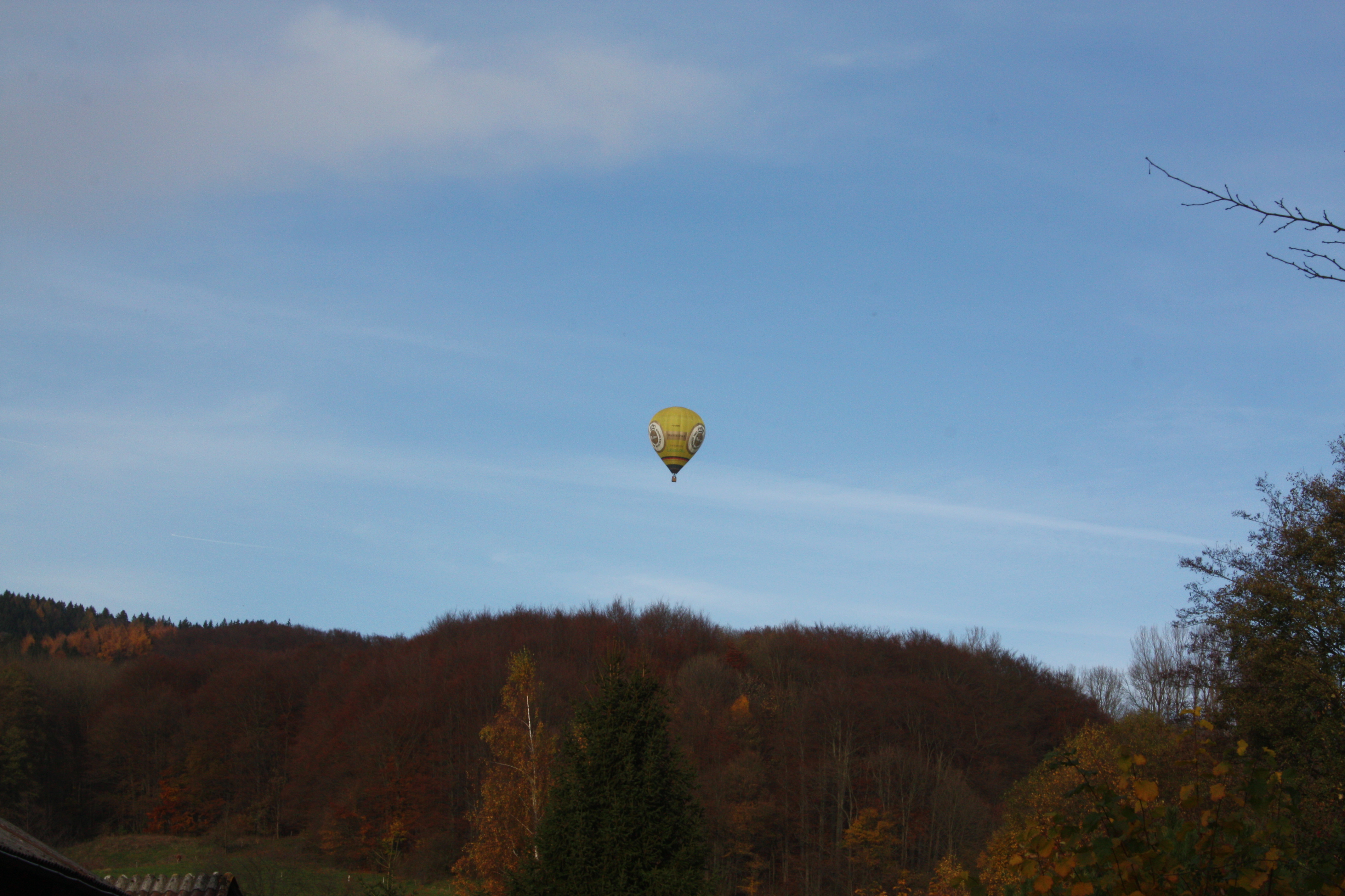 Warsteiner Heißluftballon an der Wasserkuppe.
