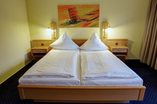 Zimmer im smart-hotel-spo in St. Peter Ording.
