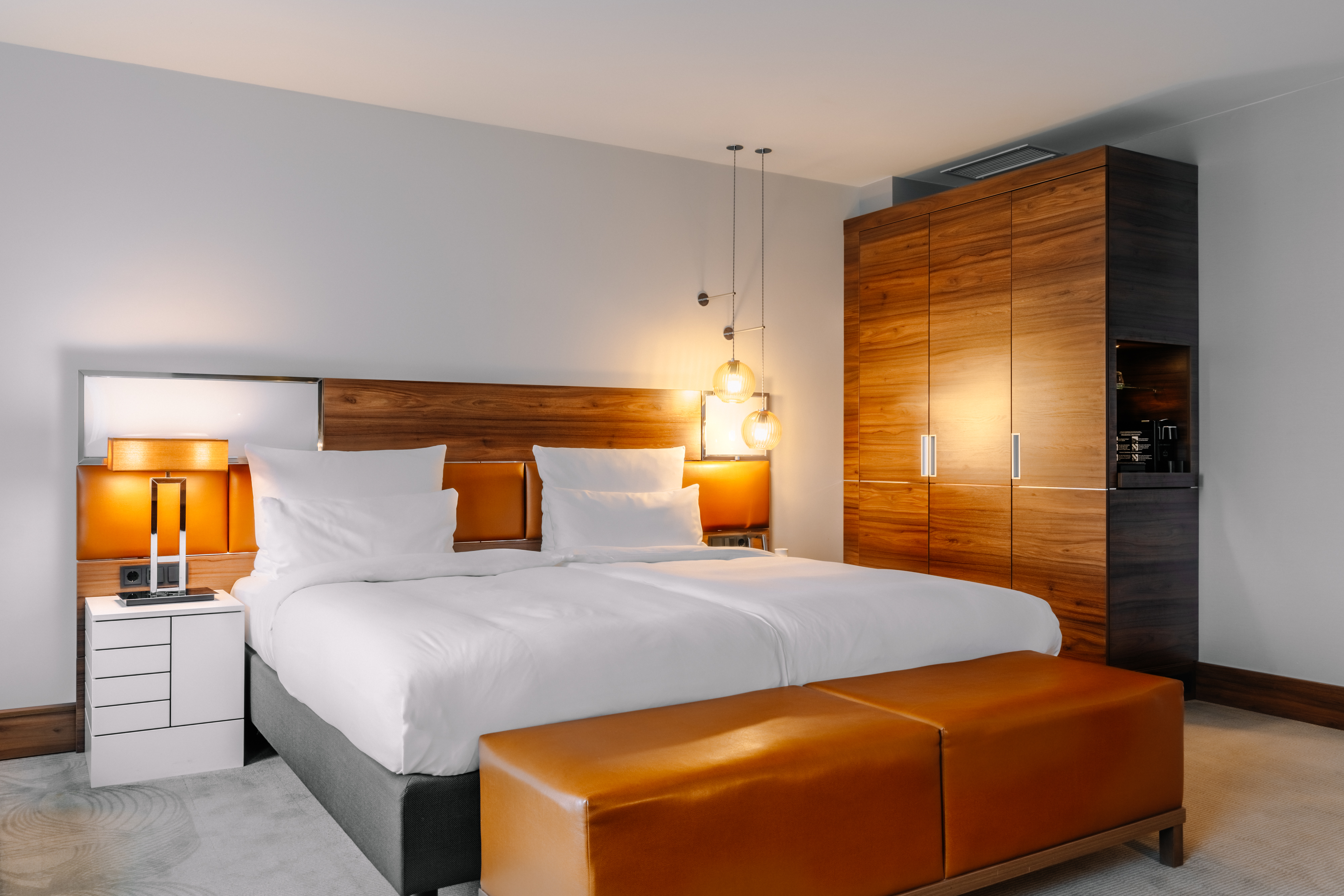 Doppelzimmer im Hotel Reichshof, Hamburg.
