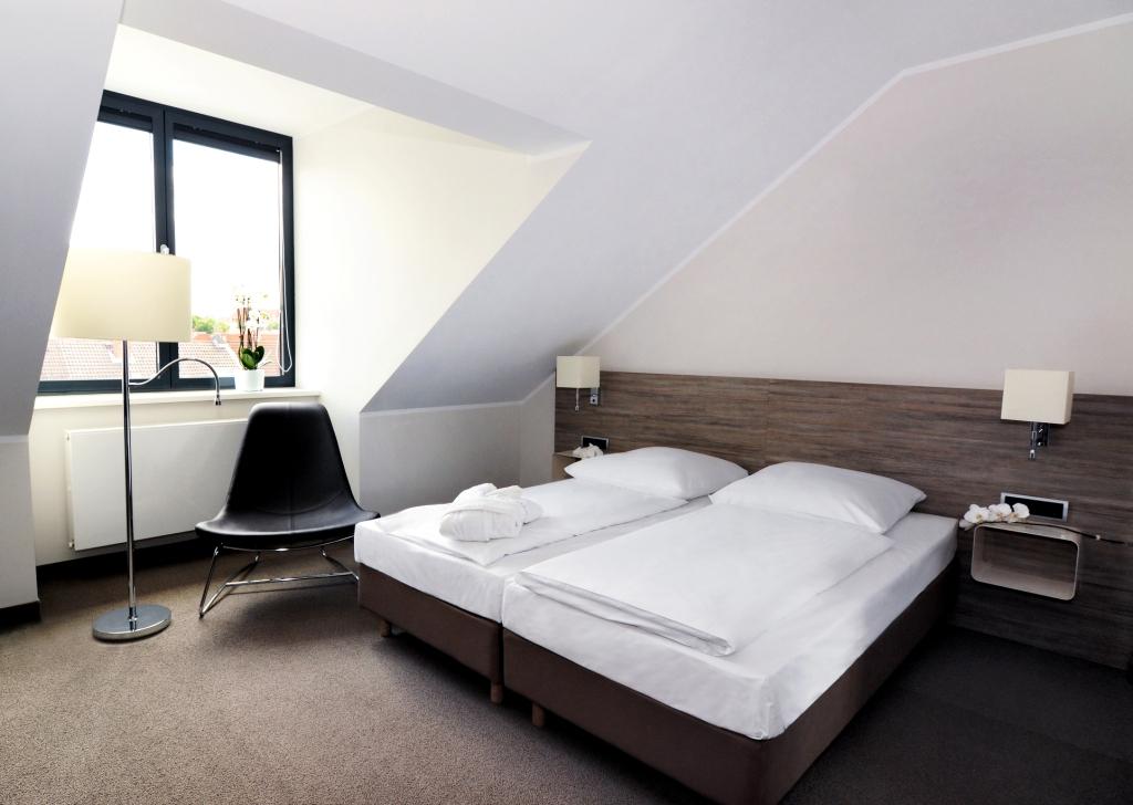 Die Zimmer des Hotel Schweizer Hof Kassel wurden 2011 neu renoviert.