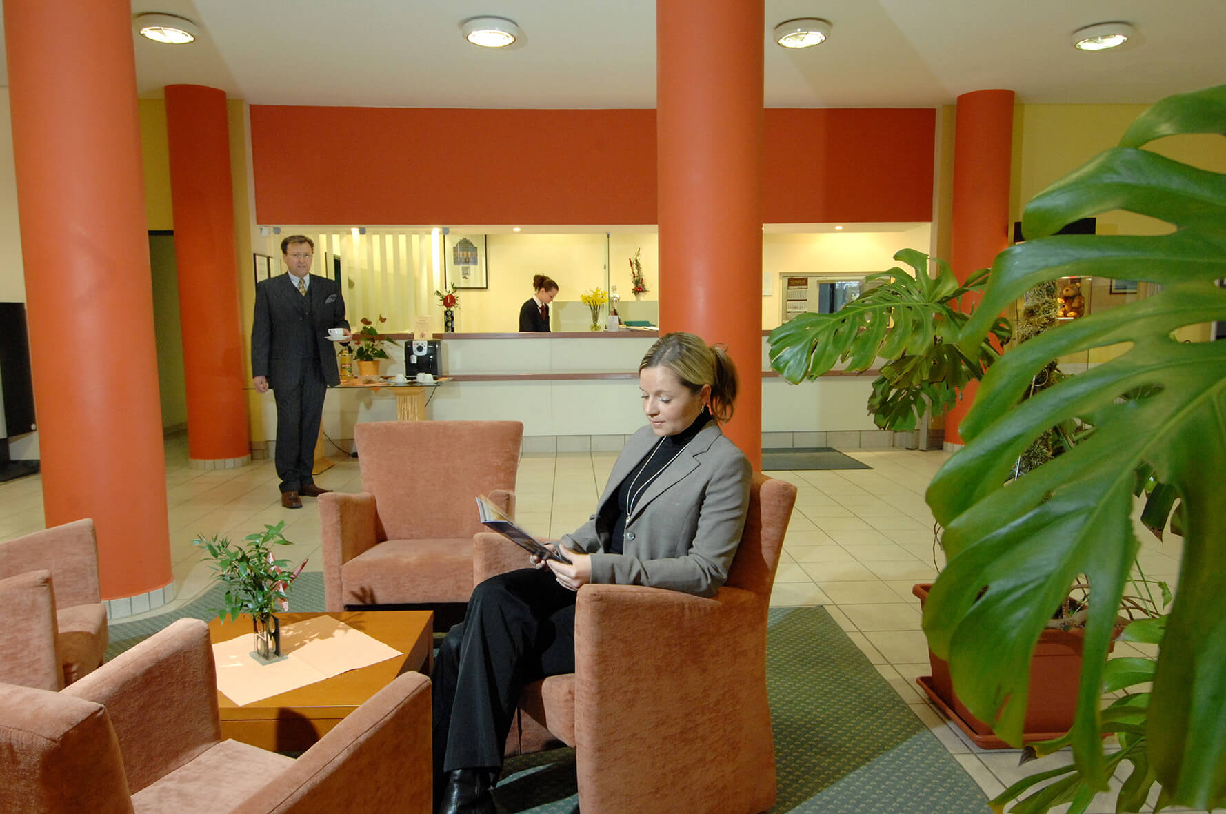 Lobby vom AMBER HOTEL Chemnitz Park.
