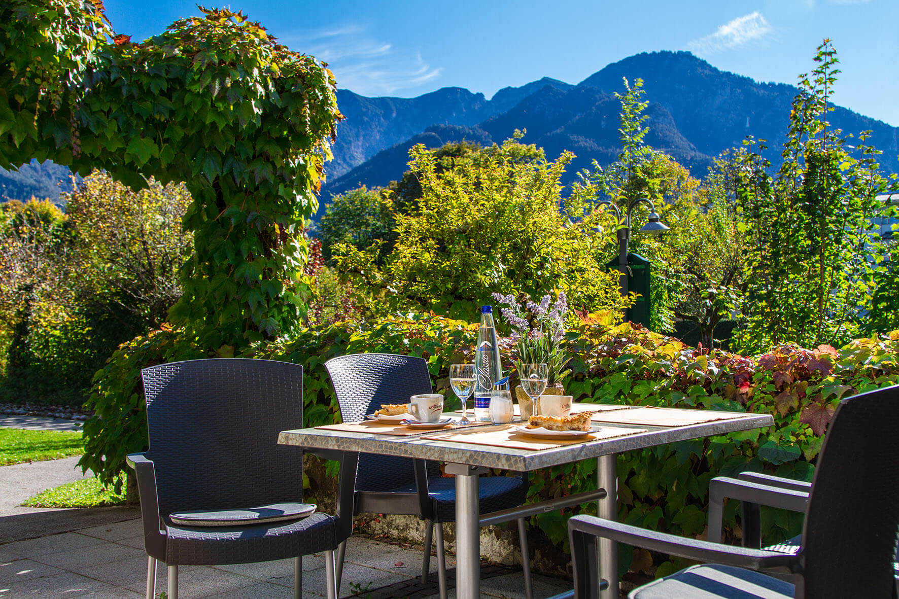 Terrasse, AMBER RESIDENZ Bavaria Bad Reichenhall.
