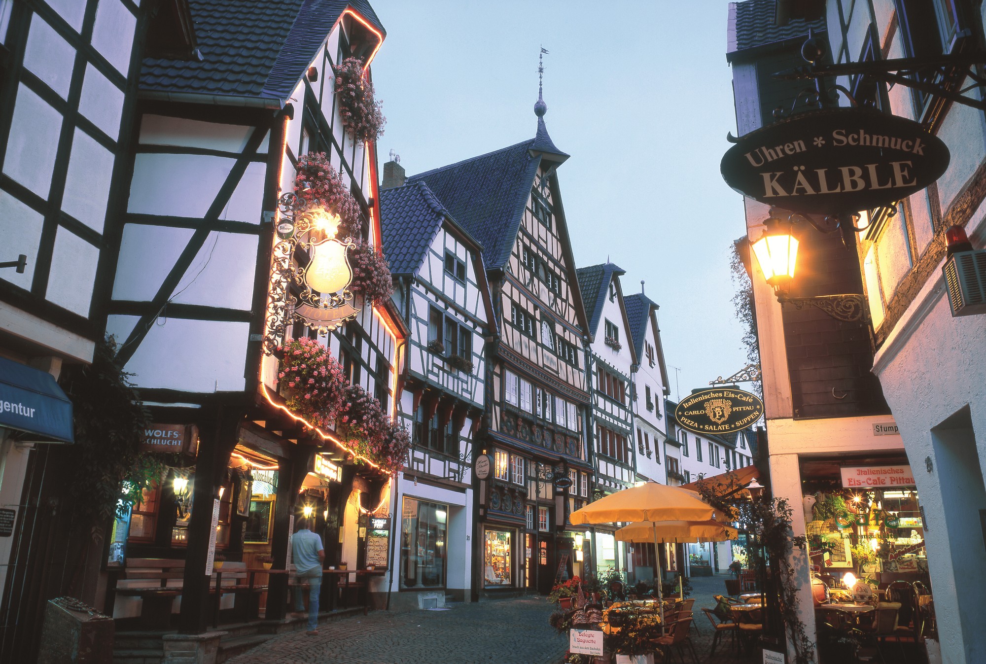 Bad Münstereifel am Abend.
