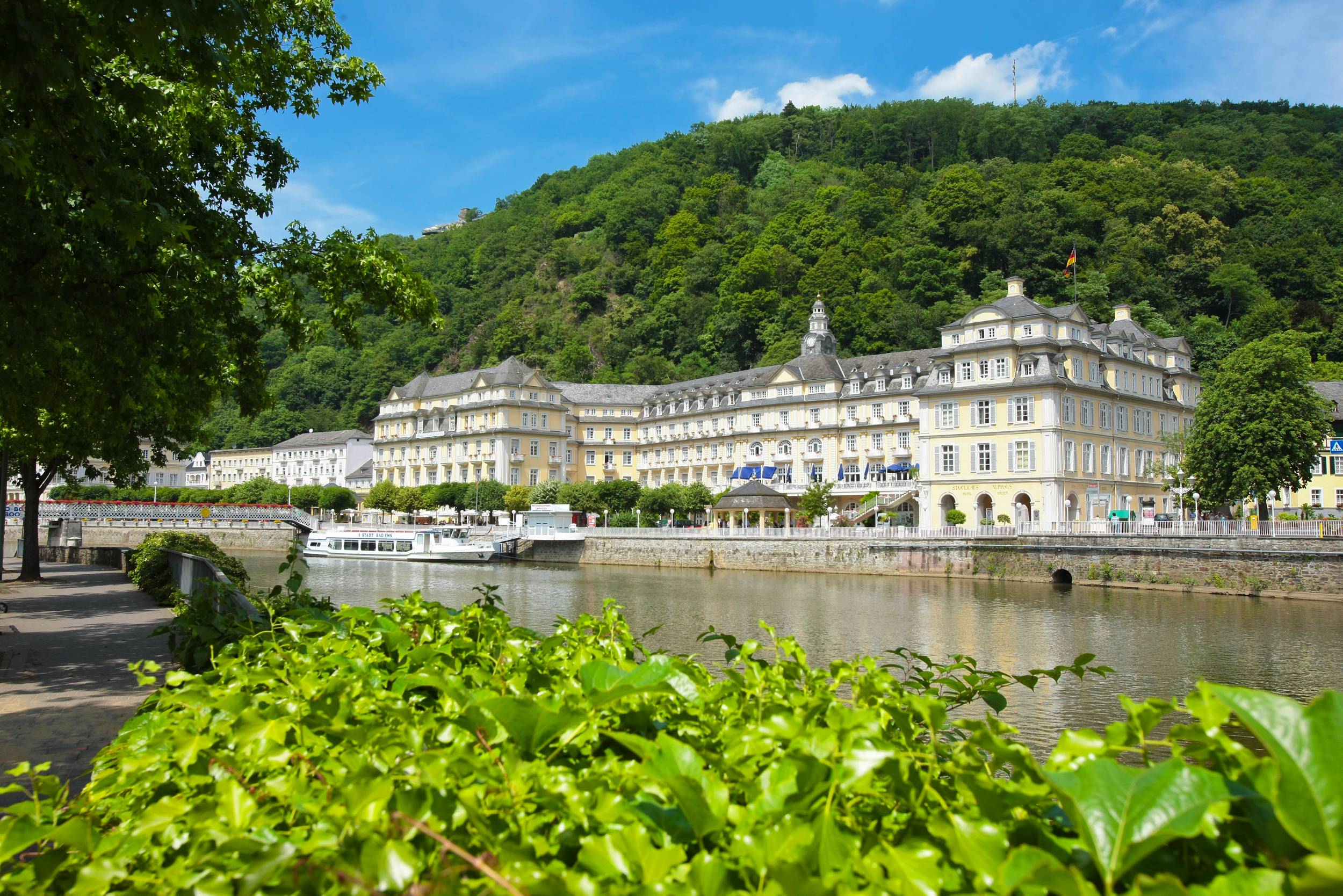 Das barocke Badeschloss von Bad Ems.
