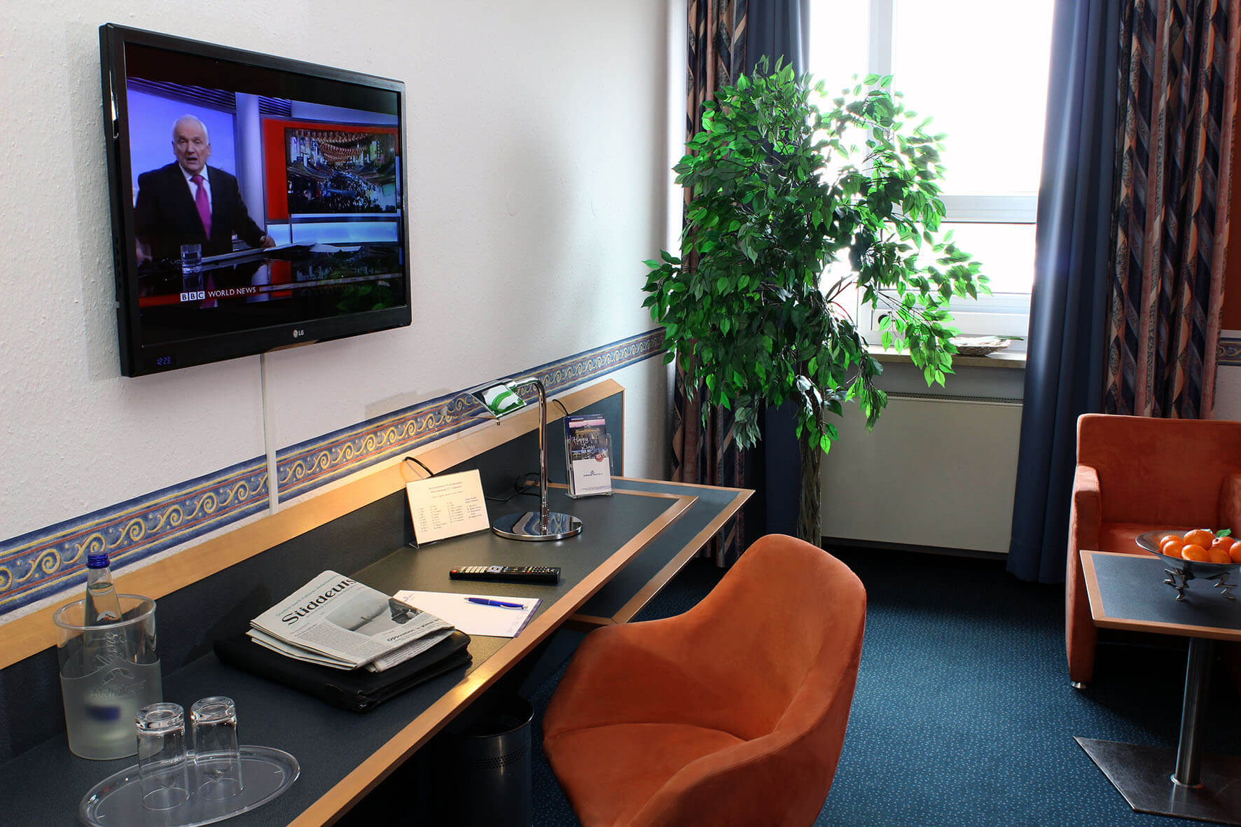 Business-Zimmer im ECONTEL HOTEL, München.
