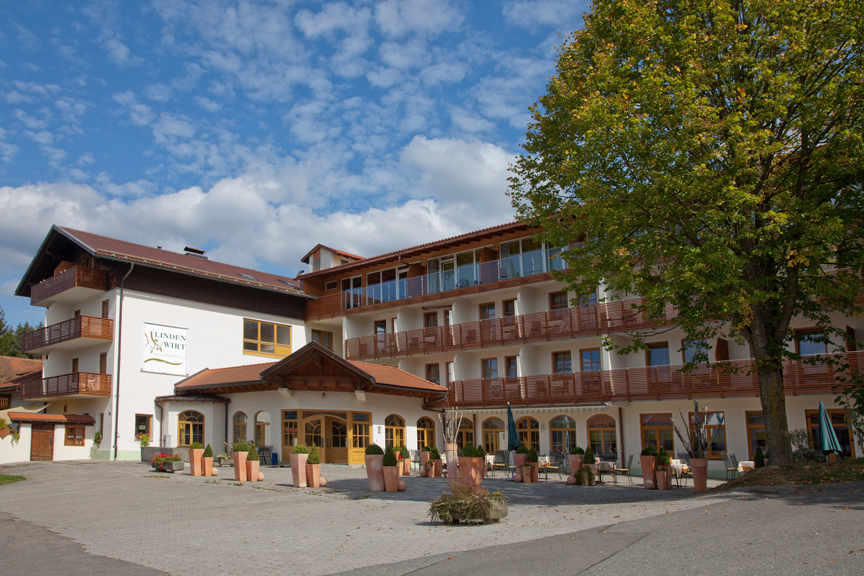 Außenansicht vom Hotel Lindenwirt.