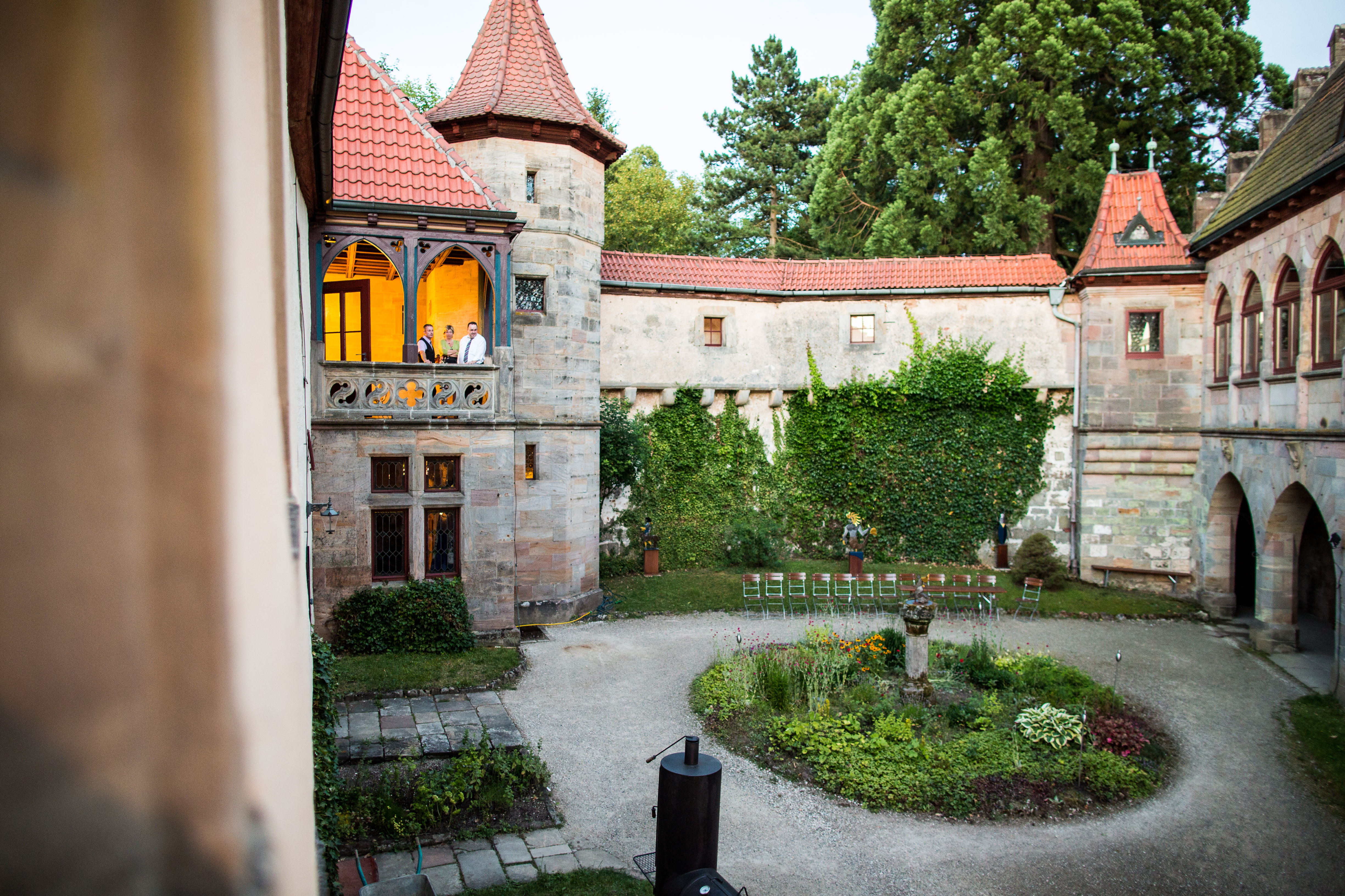 Innenhof Hotel Schloss Hohenstein, Ahorn.
