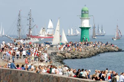 Zeesbootregatta und Flottenparade: