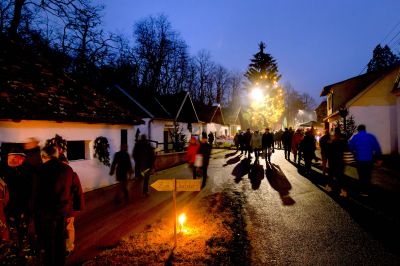 Adventszauber rund um Wien