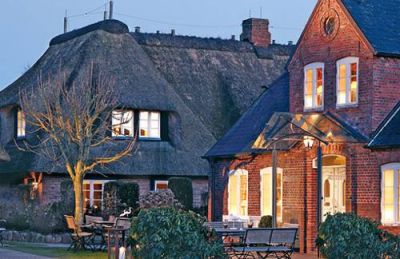 Attraktives Package lädt nach Keitum ein