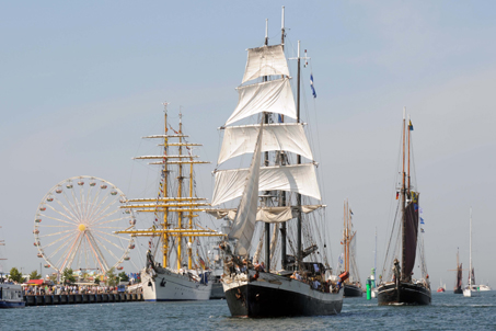 Segel-Giganten und Seemannsgarn - 19. Hanse Sail in Rostock