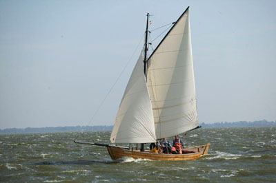 Am Saaler Bodden Segeln lernen: