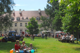 Weinberg am Schloss Rattey