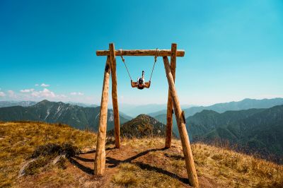 Swing the World – Schaukeln mit Aussicht im Tessin